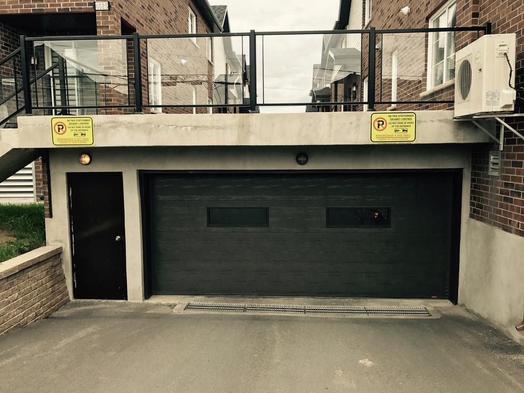 Luxury Two Story Villa Unit D Laval Exterior foto